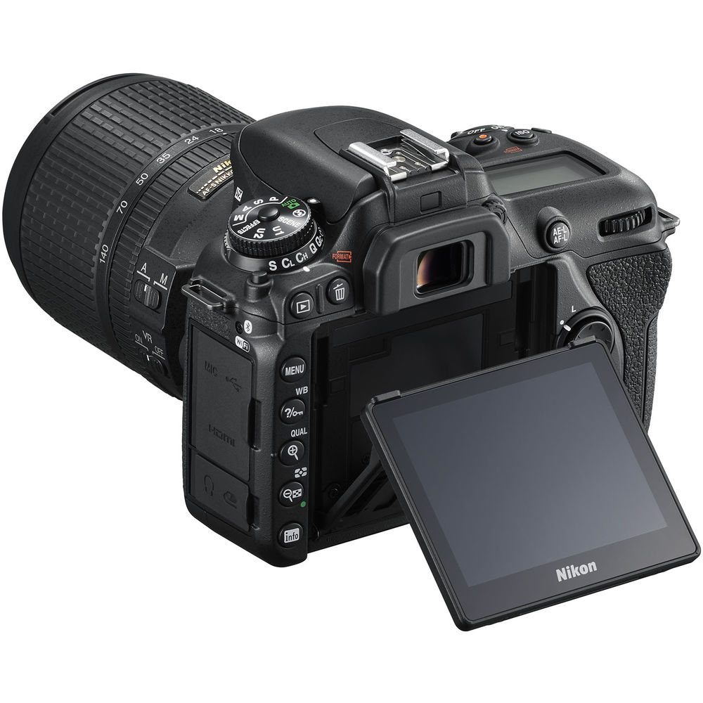 Nikon D7500 with 18-140mm Lens