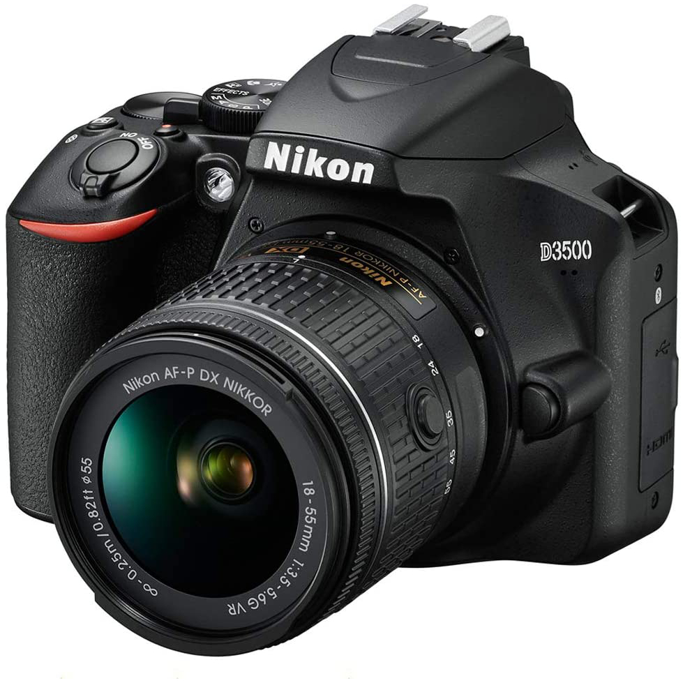 Nikon D3500 with 18-55mm Lens